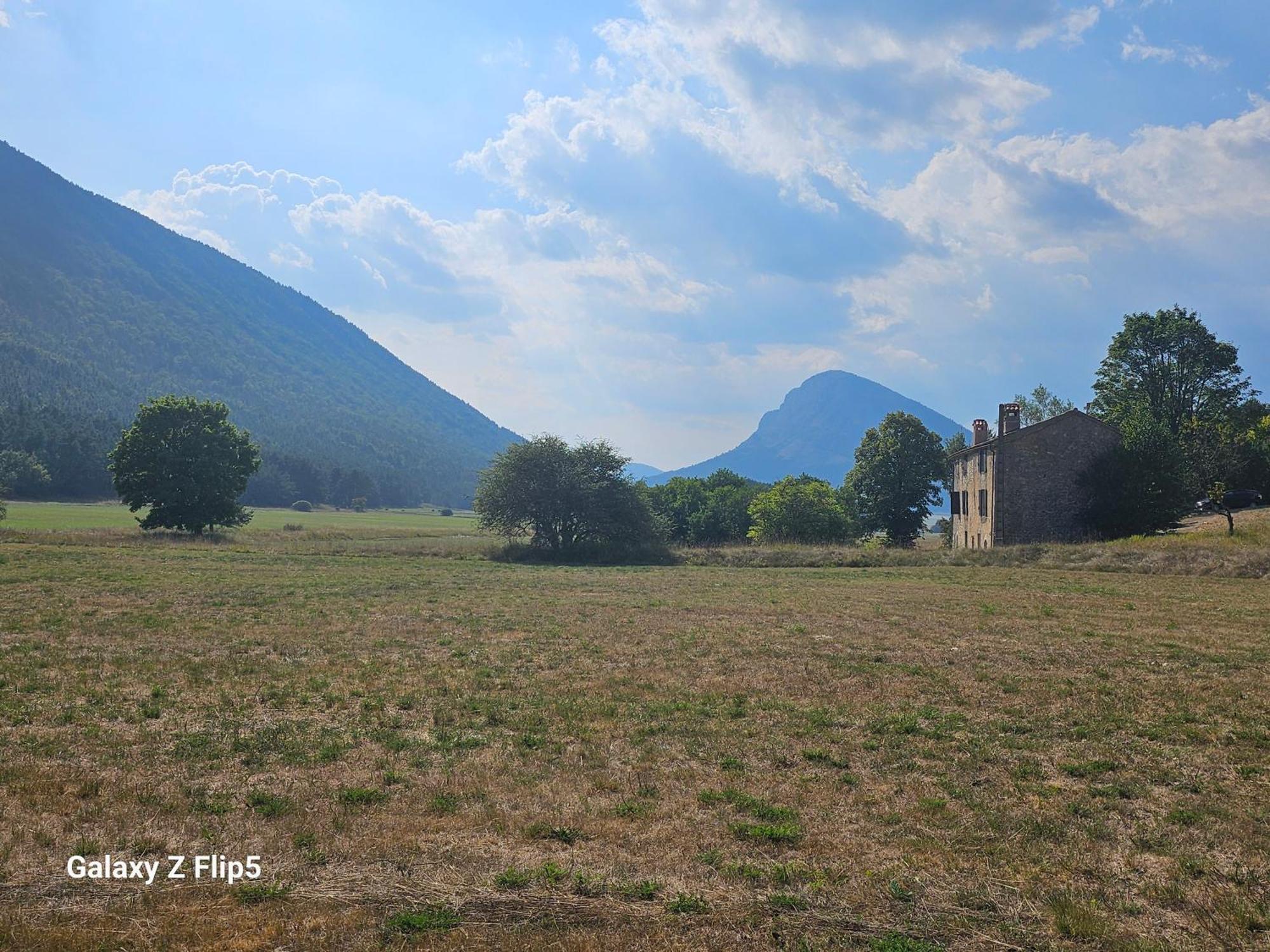 La Grande Maison Dans La Prairie Caille ภายนอก รูปภาพ